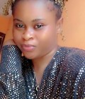 Dating Woman Cameroun to Yaoundé : Sandrine, 32 years
